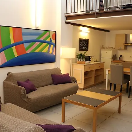 Apartment Loftincomo *